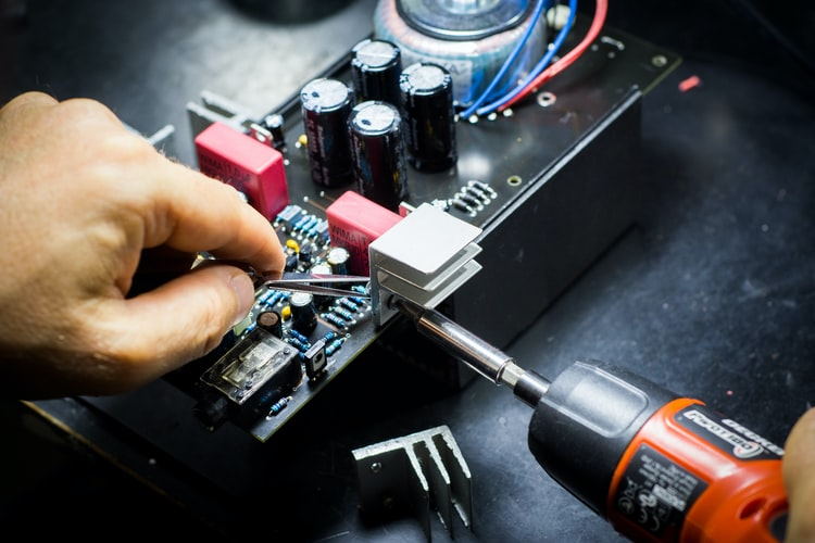 Halo Semi Manual plug-in and assembly